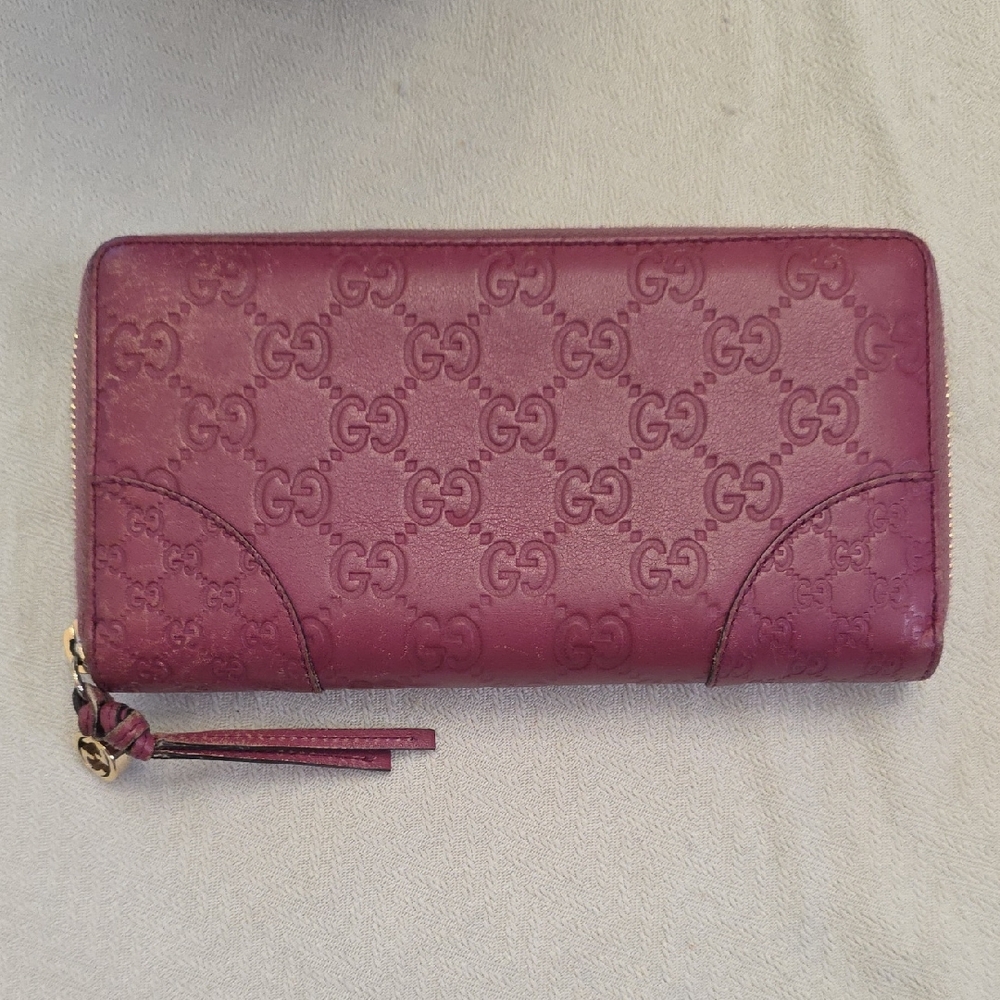 Gucci Plum Embossed Women's Long Wallet With Cute GG Charm On Zipper Pull